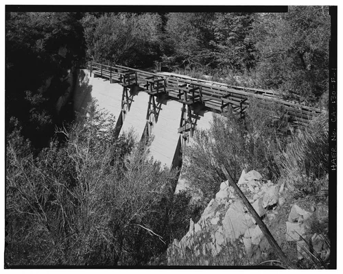  OVERVIEW OF SAR-1 FLOWLINE SANDBOX AT BREAKNECK CREEK. VIEW TO WEST. - Santa Ana River Hydroelectric System, Sandbox at Breakneck Creek, Redlands, San Bernardino County, CA