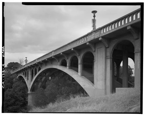  CLOSER VIEW OF WEST ELEVATION OF VICTORIA BRIDGE - Victoria Bridge, Spanning Tequesquite Arroyo, Riverside, Riverside County, CA