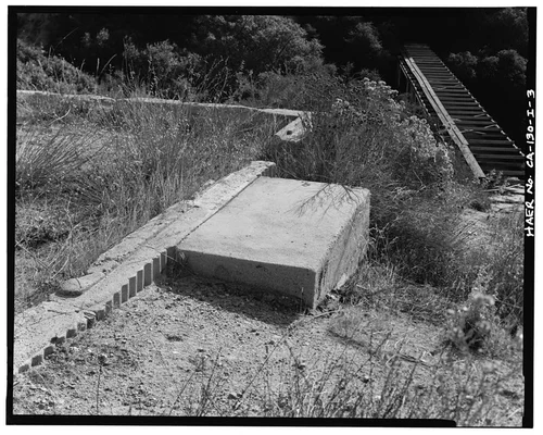  FOUNDATIONS OF CONTROL HOUSE AT SAR-1 FOREBAY. - Santa Ana River Hydroelectric System, SAR-1 Forebay & Penstock, Redlands, San Bernardino County, CA