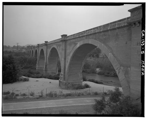  VIEW OF SOUTH ELEVATION OF BRIDGE, BIKE PATH IN FOREGROUND - Union Pacific Railroad Bridge, Spanning Santa Anna River, west of Riverside, Riverside, Riverside County, CA
