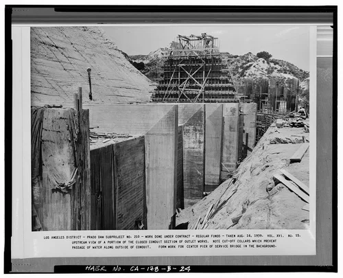  UPSTREAM VIEW OF A PORTION OF THE CLOSED CONDUIT SECTION OF OUTLET WORKS.... Volume XVI, No. 15, August 16, 1939. - Prado Dam, Outlet Works, Santa Ana River near junction of State Highways 71 & 91, Corona, Riverside County, CA