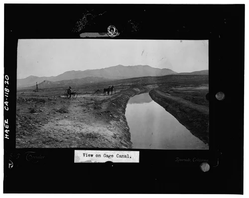  Photocopy of photograph (original print at Riverside Municipal Museum, Historical Resources Department), S.P. Tresslar, photographer and date unknown. EARLY VIEW OF UNLINED GAGE IRRIGATION CANAL. - California Citrus Heritage Recording Project, Riverside, Riverside County, CA