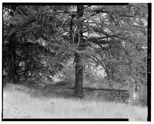  RETAINING WALLS AT COTTAGE SITE NEAR SAR-1. VIEW TO NORTHEAST. - Santa Ana River Hydroelectric System, Redlands, San Bernardino County, CA