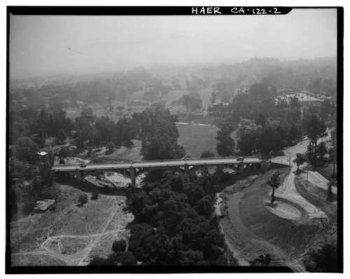  AERIAL VIEW OF VICTORIA BRIDGE AND ENVIRONS - Victoria Bridge, Spanning Tequesquite Arroyo, Riverside, Riverside County, CA