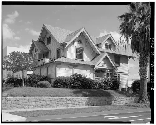 Exterior northwest corner view, facing southeast. - Benjamin Rockhold House, 4220 Lemon Street, Riverside, Riverside County, CA