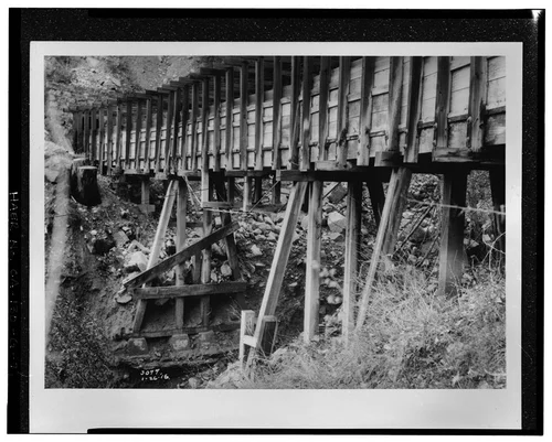  FOUNDATIONS OF FLUME NO. 8, EXPOSED. SCE negative no. 3077, January 26, 1916. Photograph by G. Haven Bishop. - Santa Ana River Hydroelectric System, Flumes & Tunnels below Sandbox, Redlands, San Bernardino County, CA