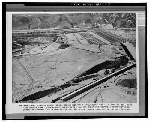  AERIAL PHOTOGRAPH OF DAM SITE SHOWING SPILLWAY OGEE SECTION AND SPILLWAY APRON EXCAVATION IN FOREGROUND.... Volume XVIII, No. 10, January 18, 1940. - Prado Dam, Spillway, Santa Ana River near junction of State Highways 71 & 91, Corona, Riverside County, CA
