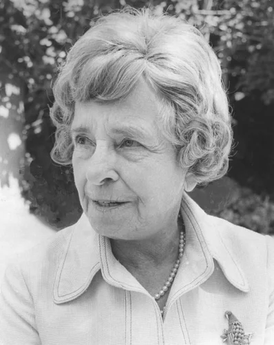 Gretchen Swinnerton