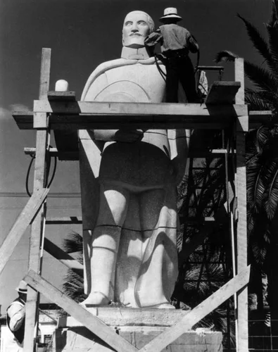 Juan Bautista de Anza statue