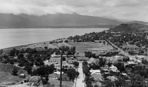 Lake Elsinore, a view from the hill