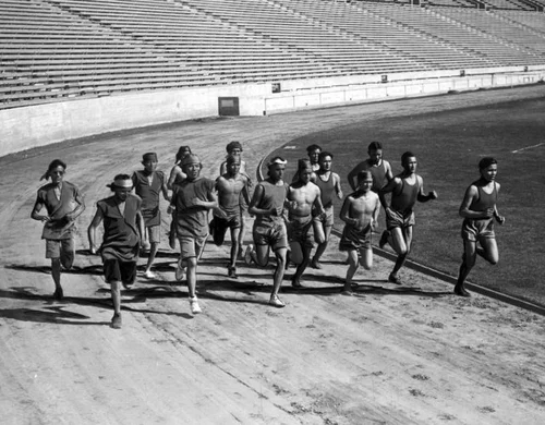 Sherman Indians run in Coliseum