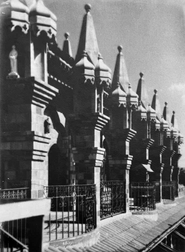 Las Salas de Los Escritorios (Authors’ Row), Mission Inn, Riverside, California 
