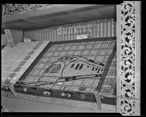 Sunkist display at the National Orange Show, San Bernardino, 1935