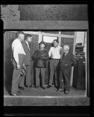 Investigators during Gordon Northcott murder case, Los Angeles, 1929
