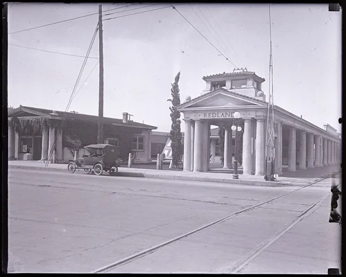 Redlands Santa Fe Railway Depot, Redlands, 1920s