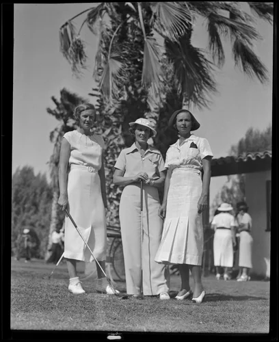 Marie Ross, Mrs. Mel Jackson, and Edith MacKenna, Palm Springs, 1936
