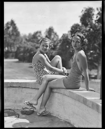 Barbara Pooley and Peggy Church of Scripts College, Palm Springs, 1935-1936