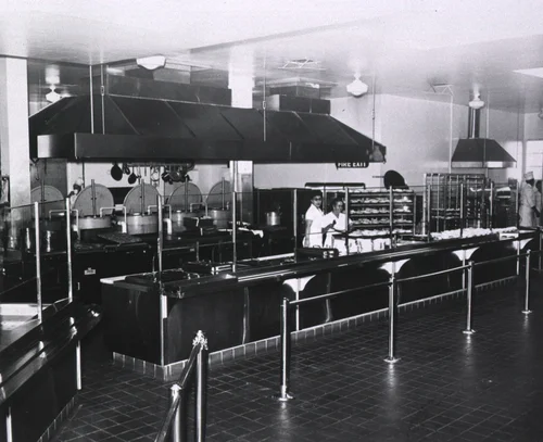 U.S. Naval Hospital, Corona, CA: Main Galley
