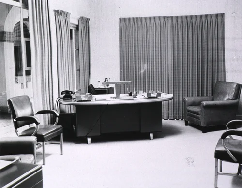 U.S. Naval Hospital, Corona, CA: Commanding Officer's Office