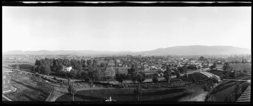 View of homes in Riverside from Mount Rubidoux and Sherman Indian School, ca.1905