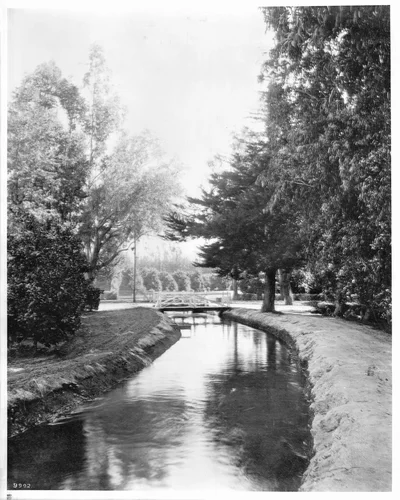 Zanja Madre irrigation ditch in Riverside, ca.1900