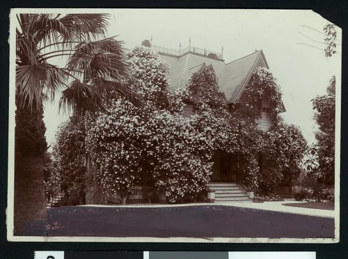 Residence in Redlands, ca.1900