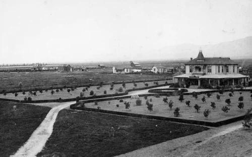 Hotel and agriculture in early Ontario