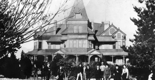 Magnolia Villa, Upland