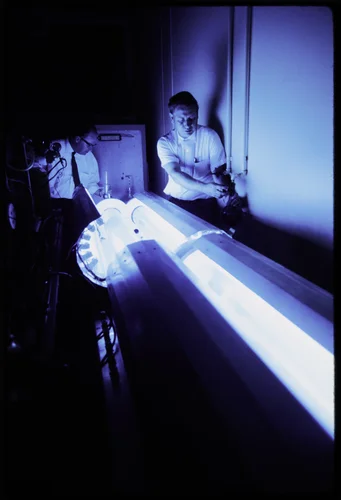 PHOTOCHEMICAL TUBE REACTOR "MANUFACTURES" SMOG AT THE AIR POLLUTION RESEARCH CENTER