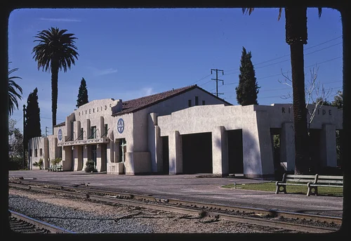 Riverside station