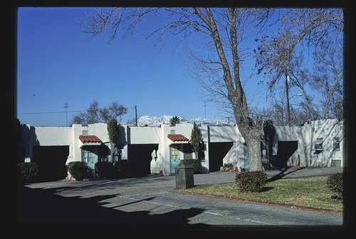 Mission Motel, overall view, Mt. Vernon Avenue & Orange Street, San Bernardino, California