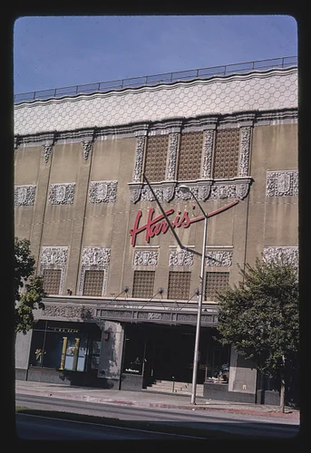 Harris Department Store, angle 2, E Street, San Bernardino, California