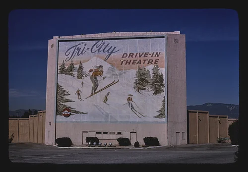 Tri City Drive-In, Redlands Boulevard, Loma Linda, California