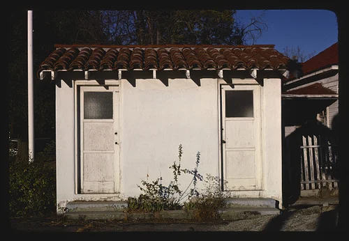 Old gas station, Beaumont, California