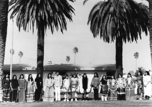 American Indian performers