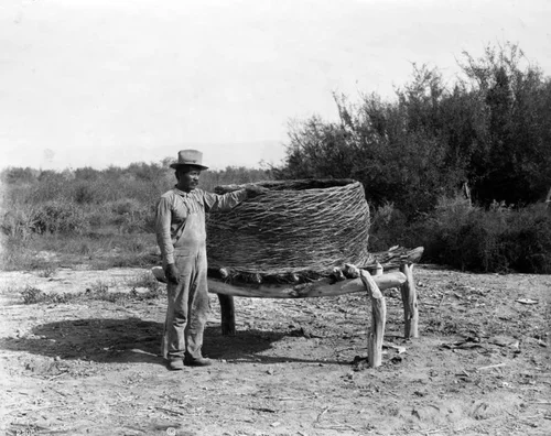 Cahuilla granary basket