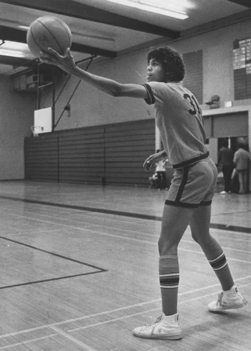 Cheryl Miller